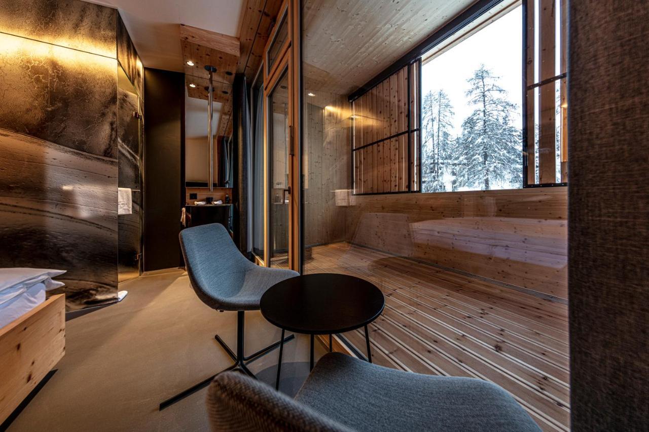Hotel Arnica Scuol - Adults Only Dış mekan fotoğraf