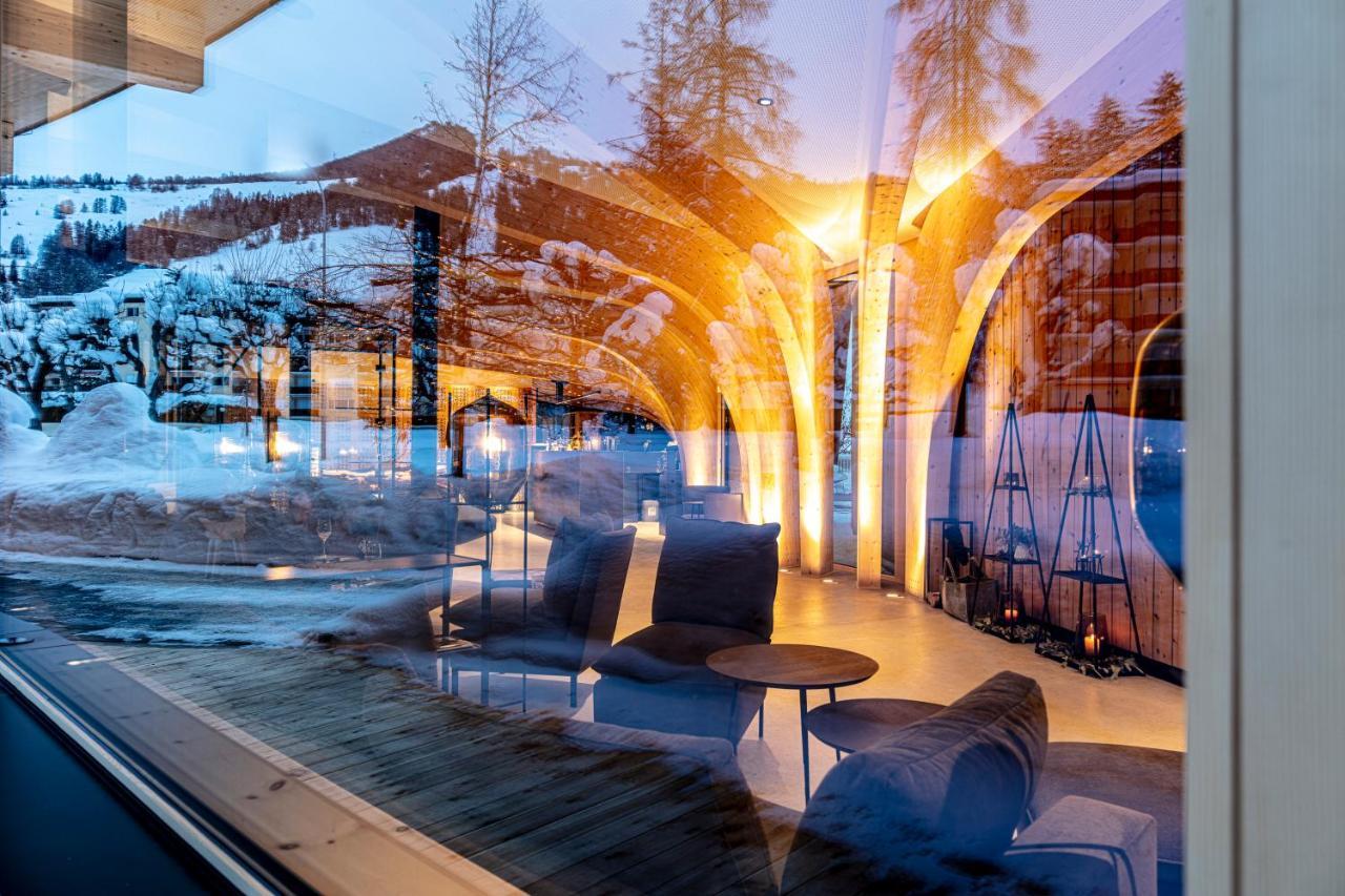 Hotel Arnica Scuol - Adults Only Dış mekan fotoğraf
