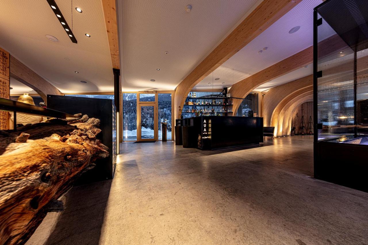 Hotel Arnica Scuol - Adults Only Dış mekan fotoğraf