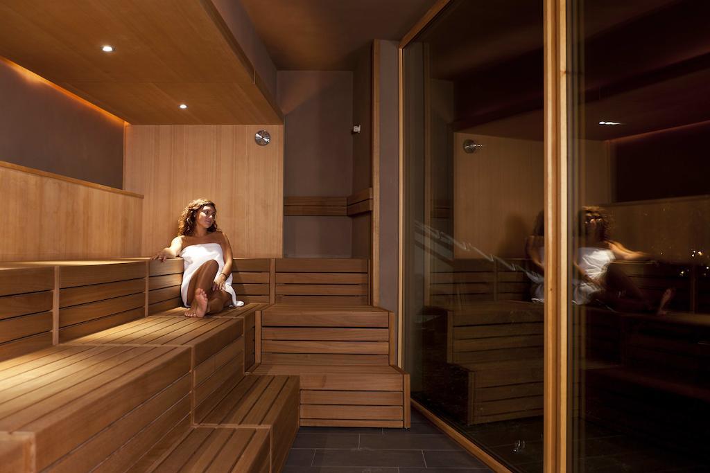 Hotel Arnica Scuol - Adults Only Dış mekan fotoğraf